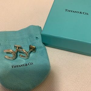 Tiffany&Co silver horseshoe cuff links